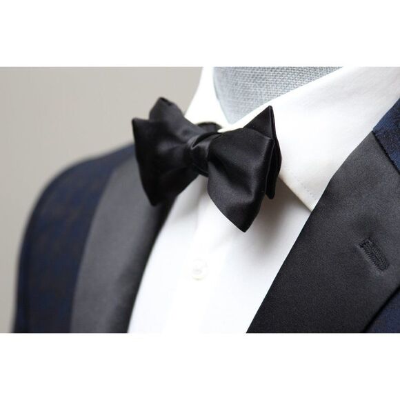 NWT Men's bow tie 100%Silk Charmeuse Black Self tied‎ Bow tie Straight - Picture 15 of 16